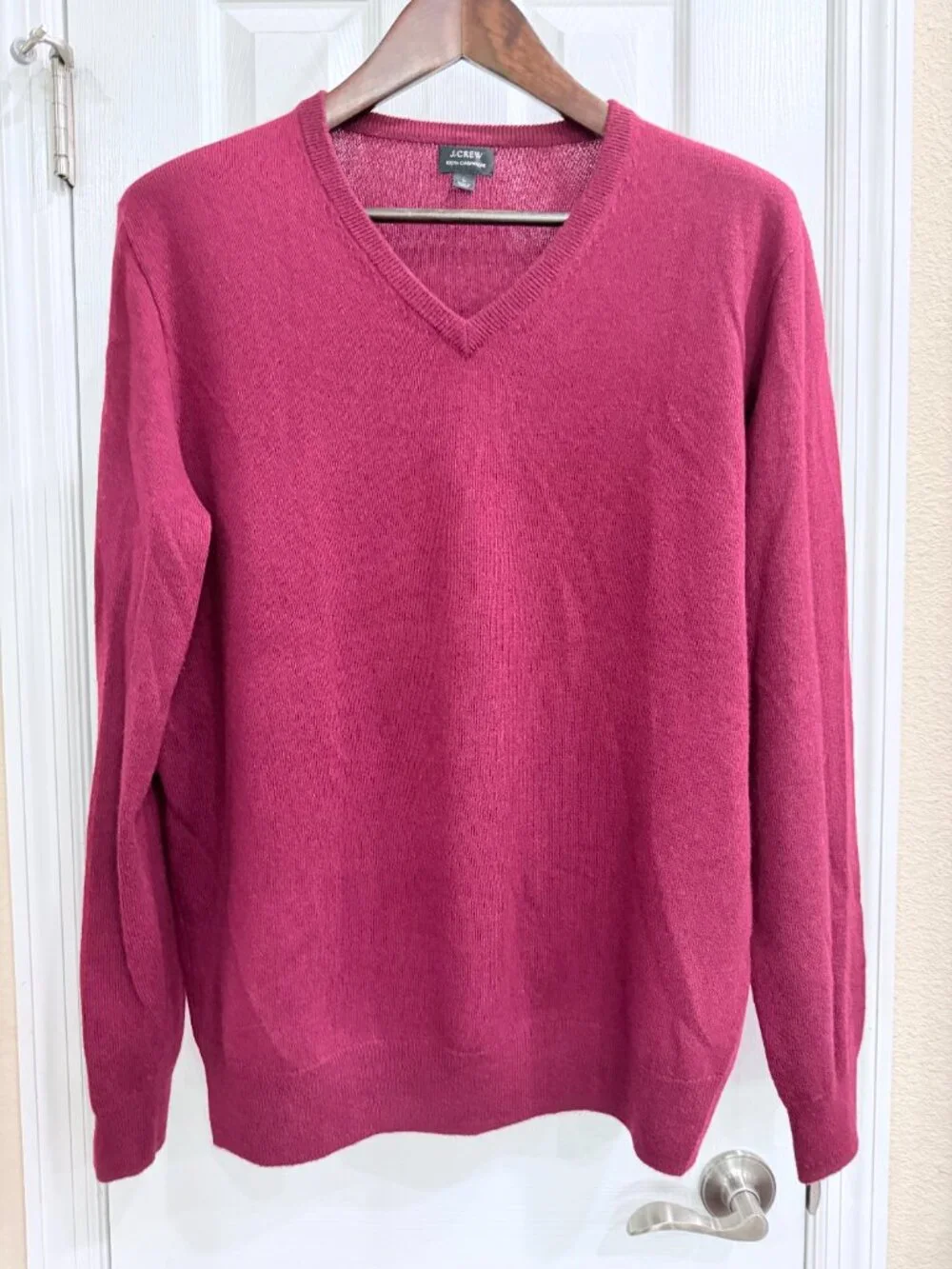 J.Crew 100% Cashmere V-Neck Sweater Large Berry Red Burgundy Soft Luxury Knit